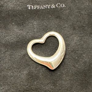 Tiffany & Co. Elsa Peretti large open heart pendant in sterling silver